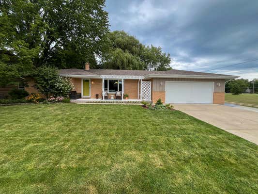 4535 N SAINT CLAIR ST, CALEDONIA, WI 53402 - Image 1