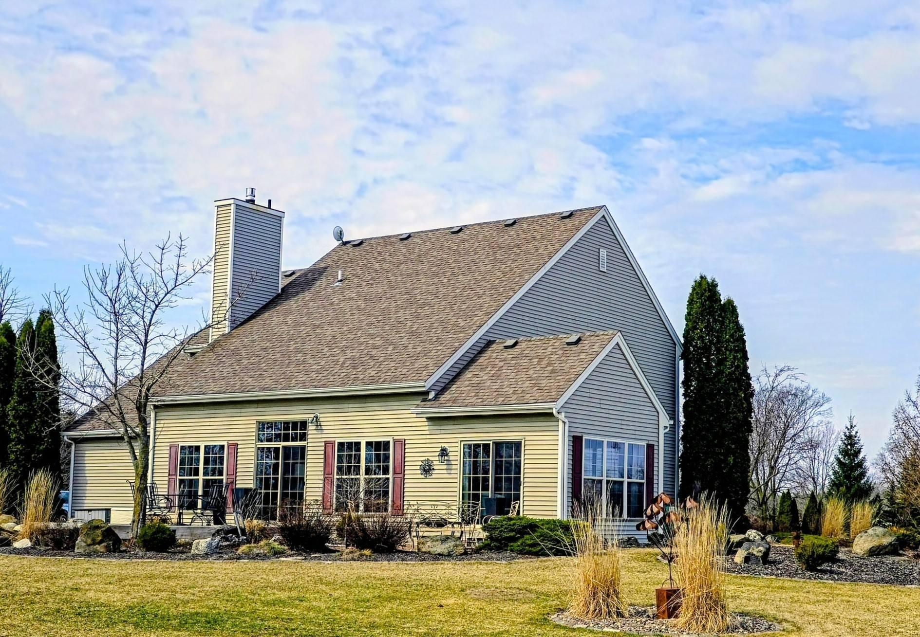 Kewaskum, Wisconsin, 53040, United States, 3 Bedrooms Bedrooms, ,3 BathroomsBathrooms,Residential,Active,2031037