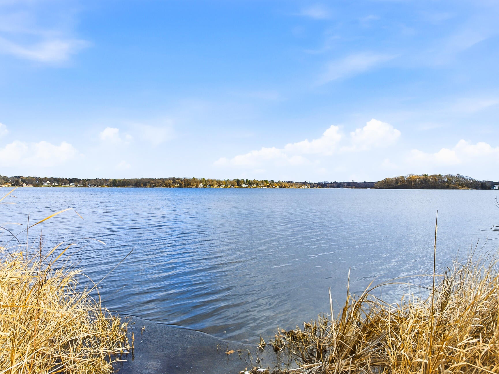 Cambridge, Wisconsin, 53523, United States, 4 Bedrooms Bedrooms, ,4 BathroomsBathrooms,Residential,Active,2003558