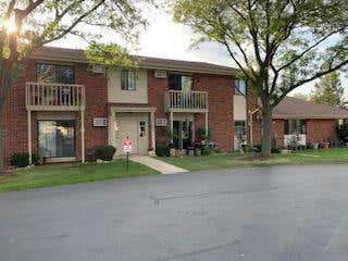 637 WESTRIDGE DR APT 4, WEST BEND, WI 53095, photo 1 of 22