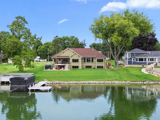 W1411 N BLUE SPRING LAKE DR, PALMYRA, WI 53156 - Image 1