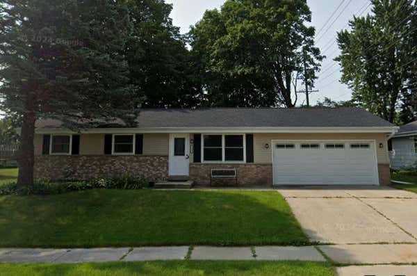 2117 LENORA DR, WEST BEND, WI 53090 - Image 1