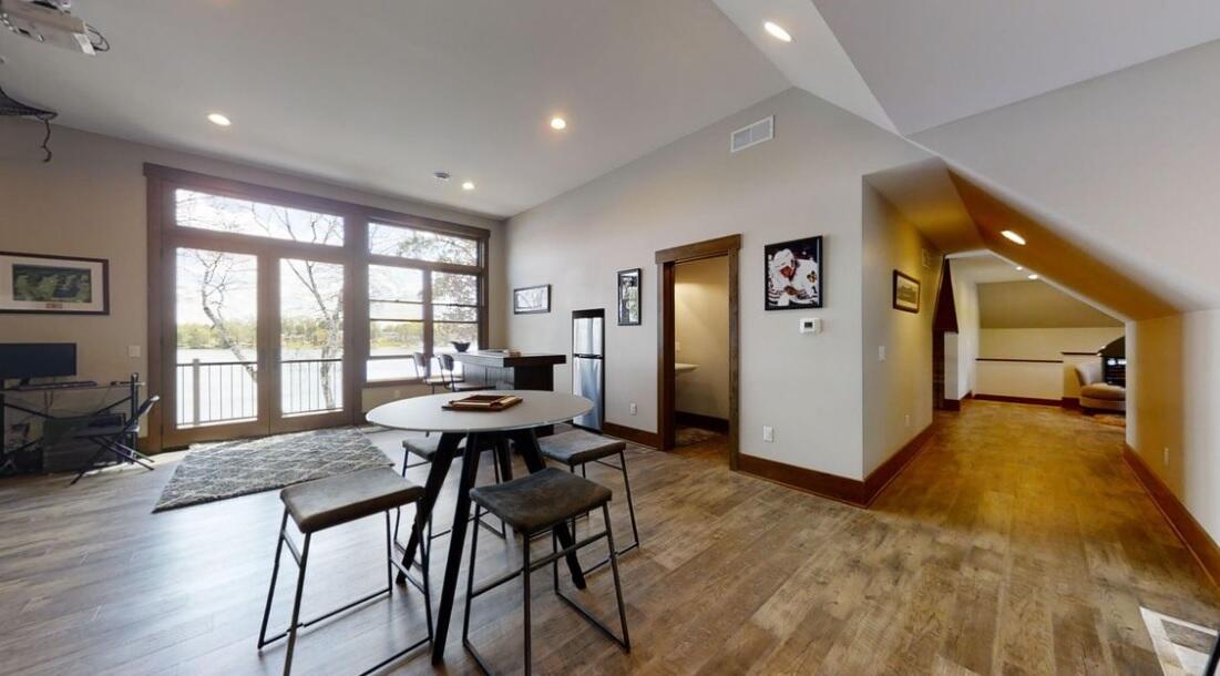 Bristol, Wisconsin, 53104, United States, 4 Bedrooms Bedrooms, ,5 BathroomsBathrooms,Residential,Active,1936625