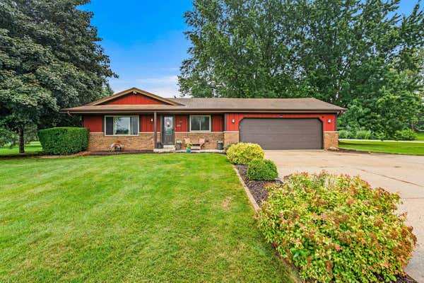 306 KARIN DR, NORTH PRAIRIE, WI 53153 - Image 1