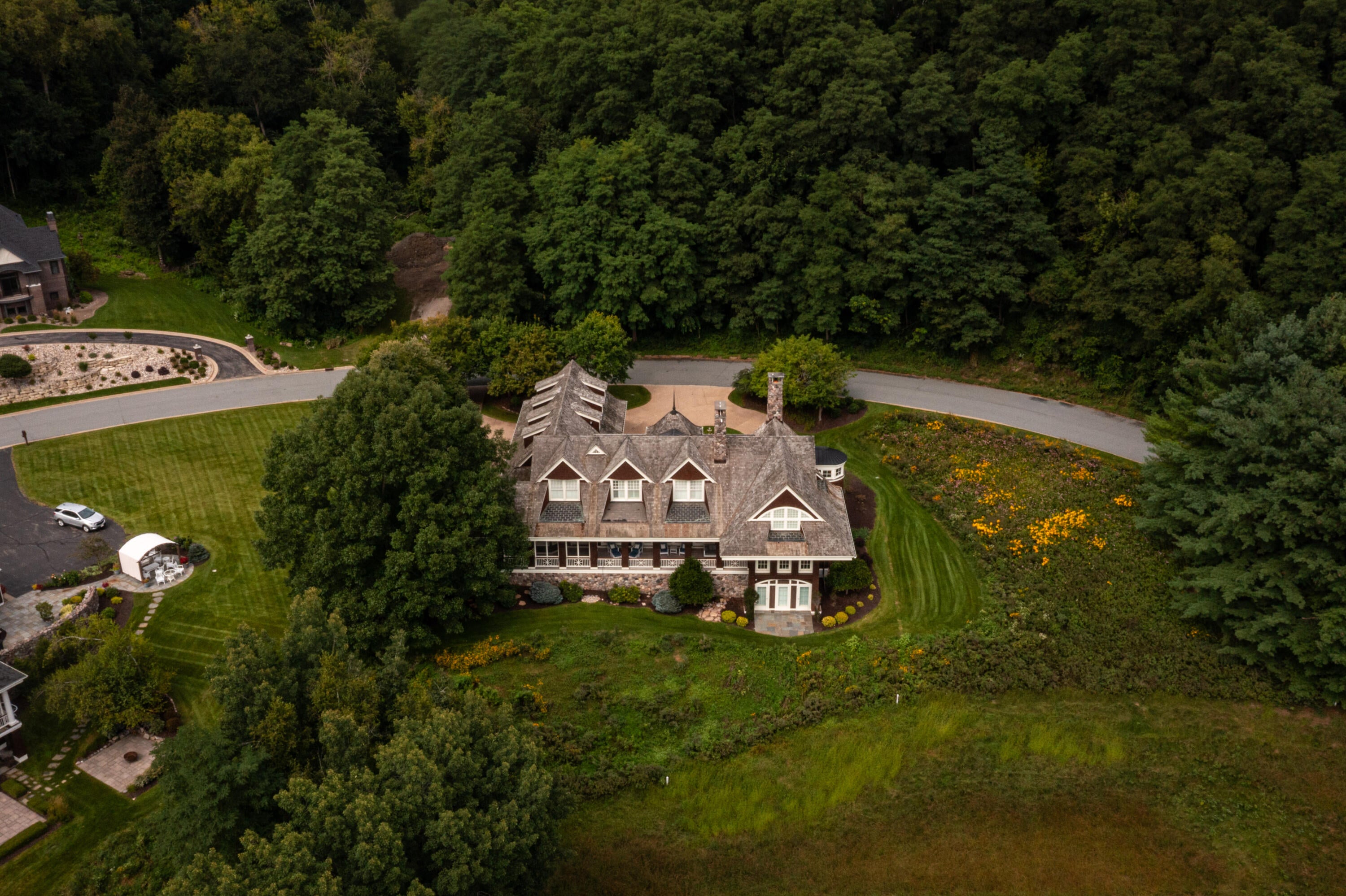 Onalaska, Wisconsin, 54650, United States, 5 Bedrooms Bedrooms, ,5 BathroomsBathrooms,Residential,Active,1946523