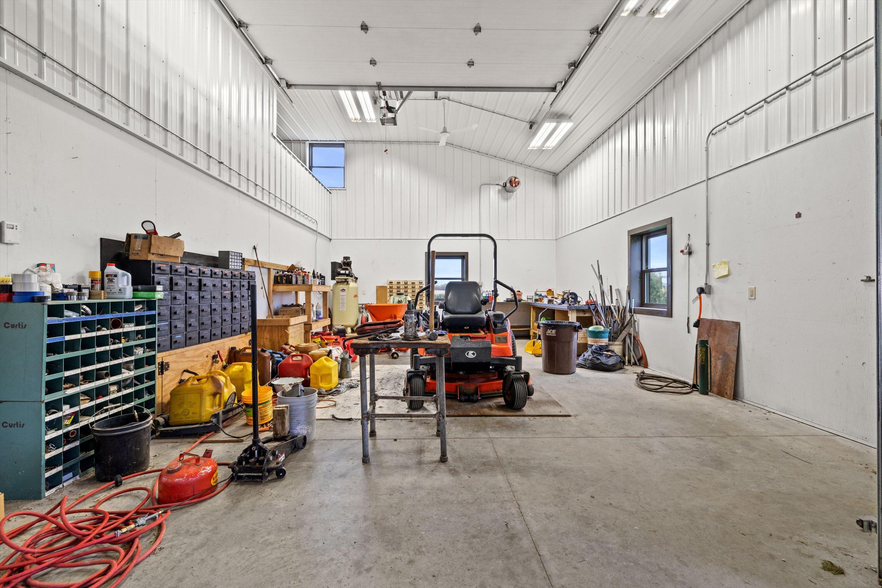 East Troy, Wisconsin, 53120, United States, 4 Bedrooms Bedrooms, ,3 BathroomsBathrooms,Residential,Active,1969679