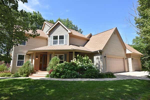 265 HIGH FOREST DR, CEDARBURG, WI 53012 - Image 1