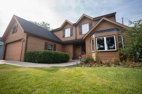 1011 E ELM RD, OAK CREEK, WI 53154 - Image 1