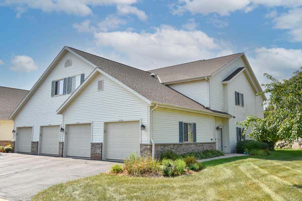 2067 PINE RIDGE CT UNIT G, GRAFTON, WI 53024 - Image 1