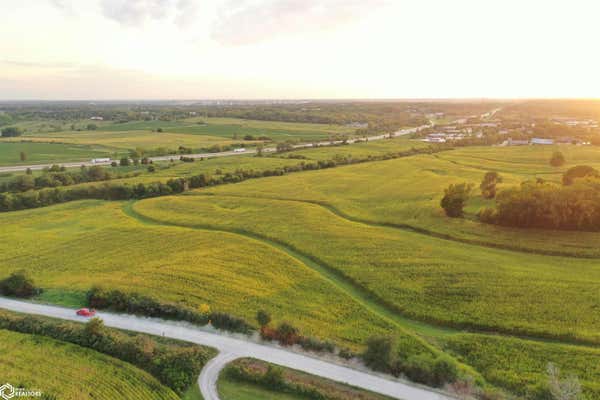 LYNDEN HEIGHTS ROAD NE, IOWA CITY, IA 52240, photo 5 of 34