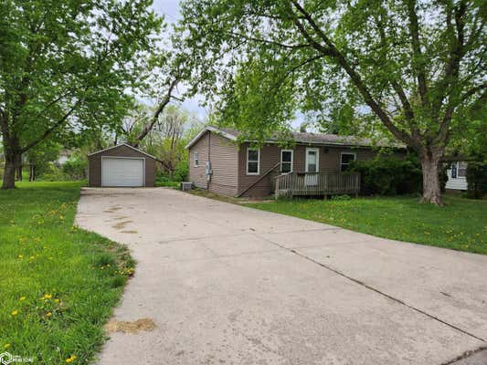 203 N 9TH AVE W, NEWTON, IA 50208 - Image 1