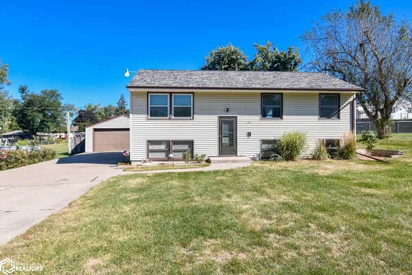 105 W FERNER ST, MARSHALLTOWN, IA 50158 - Image 1