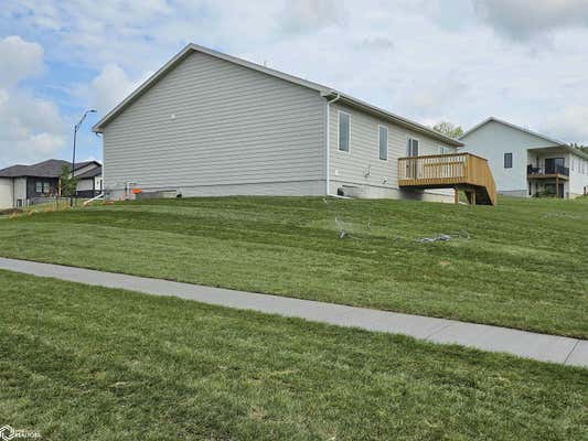 506 18TH AVE E, OSKALOOSA, IA 52577, photo 3 of 81