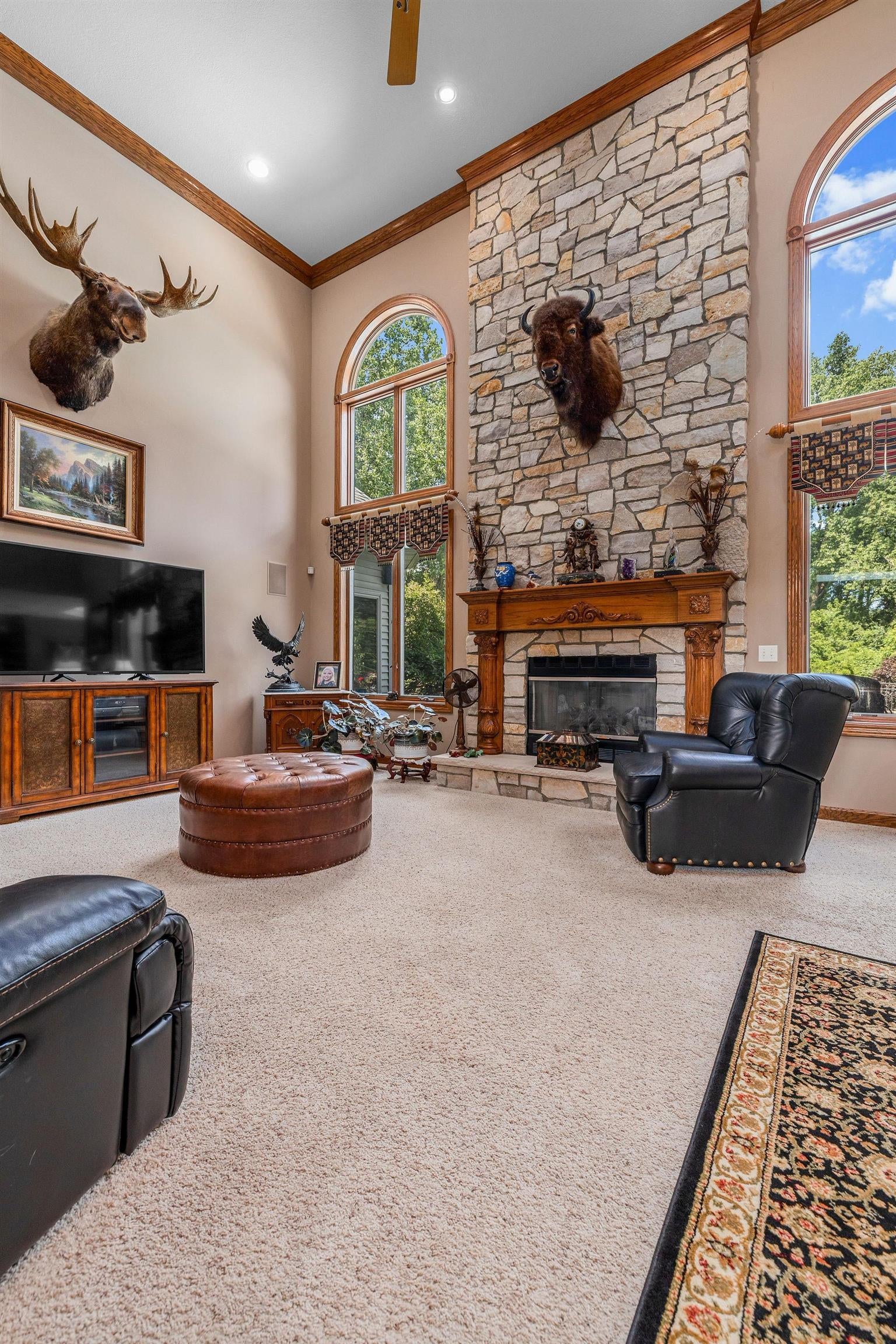 Essexville, Michigan, 48732, United States, 4 Bedrooms Bedrooms, ,6 BathroomsBathrooms,Residential,Active,1922499