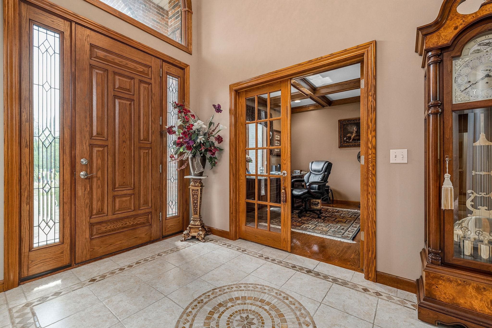 Essexville, Michigan, 48732, United States, 4 Bedrooms Bedrooms, ,6 BathroomsBathrooms,Residential,Active,1922499