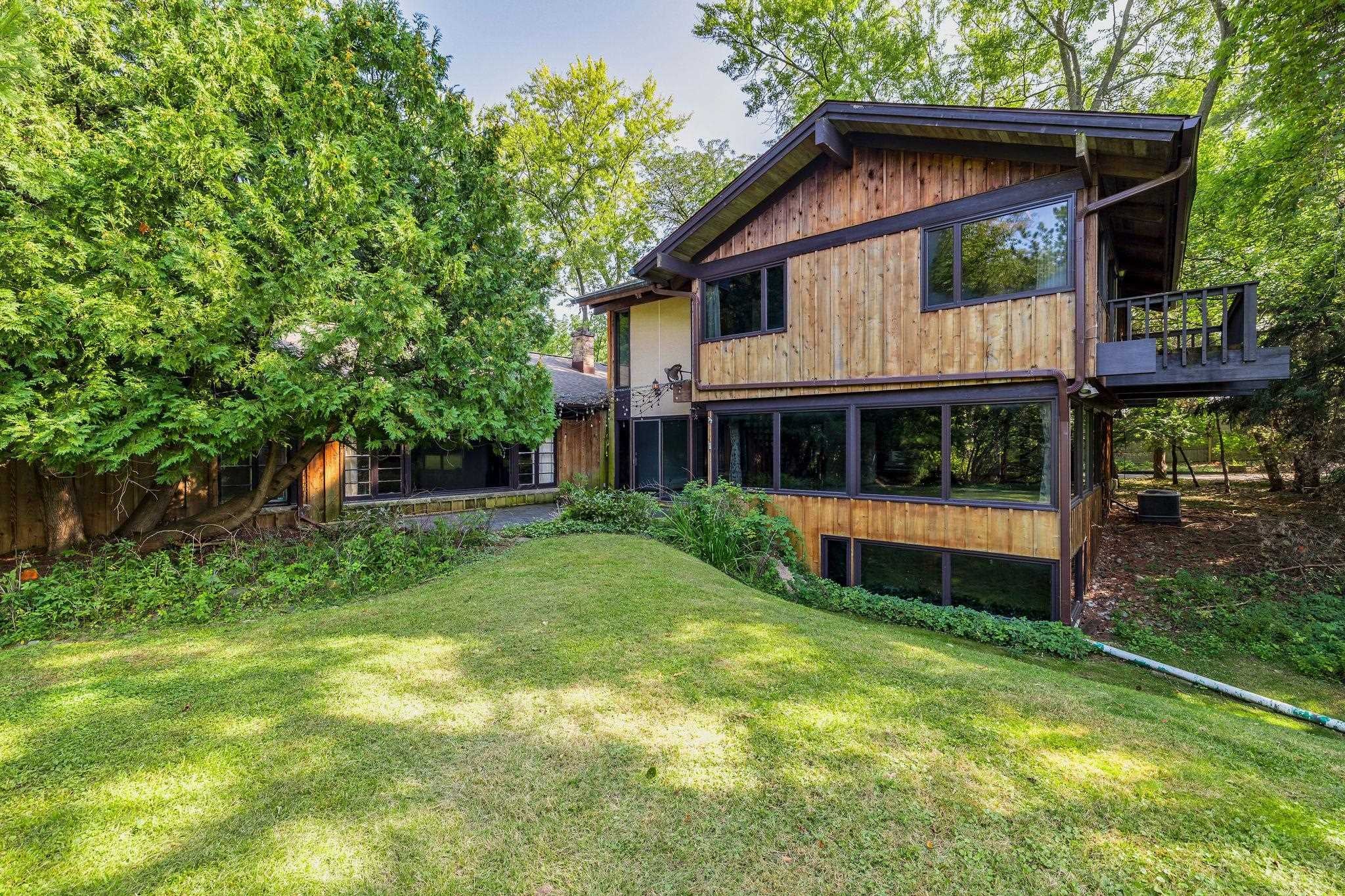 Freeland, Michigan, 48623, United States, 4 Bedrooms Bedrooms, ,5 BathroomsBathrooms,Residential,Active,1941330