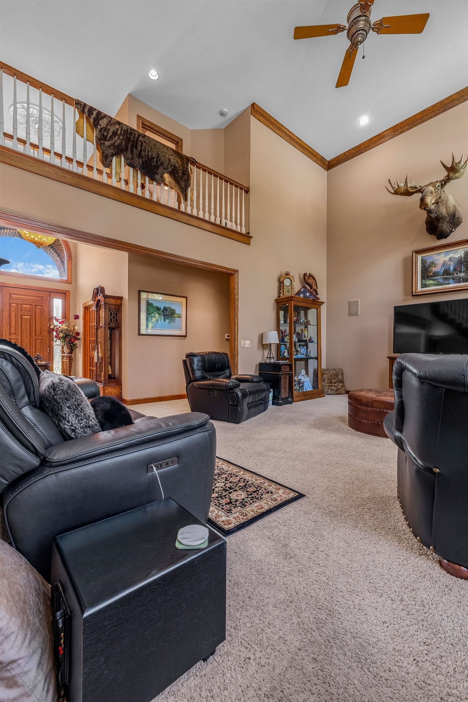 Essexville, Michigan, 48732, United States, 4 Bedrooms Bedrooms, ,6 BathroomsBathrooms,Residential,Active,1922499