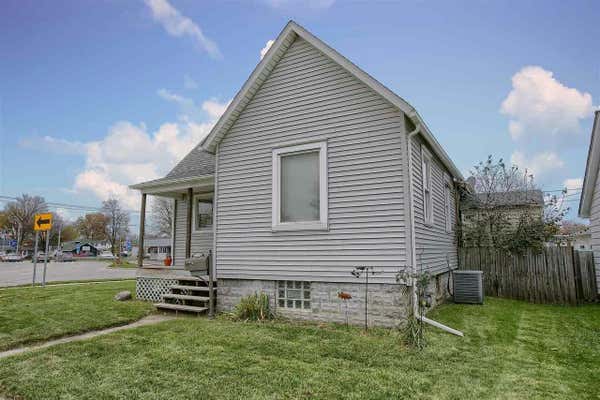 205 N PARKER ST, MARINE CITY, MI 48039 - Image 1