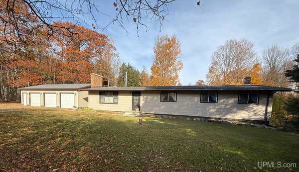 W9206 PETERSON DR, IRON MOUNTAIN, MI 49801 - Image 1