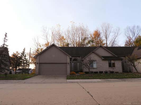 15762 CORSO DR, CLINTON TOWNSHIP, MI 48035 - Image 1