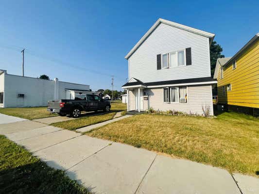 422 S 10TH ST, ESCANABA, MI 49829 - Image 1