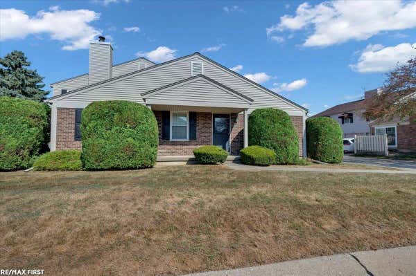 15805 CAMBRIDGE DR, CLINTON TOWNSHIP, MI 48038 - Image 1