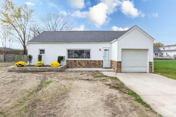 7918 RIVER RD, COTTRELLVILLE, MI 48039 - Image 1