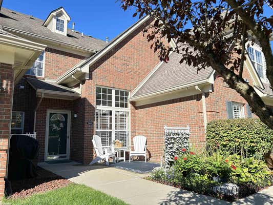 55483 AMBASSADOR CT UNIT 32, SHELBY TOWNSHIP, MI 48316 - Image 1