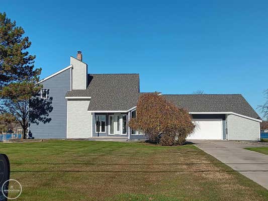 1600 N CHANNEL DR, HARSENS ISLAND, MI 48028 - Image 1