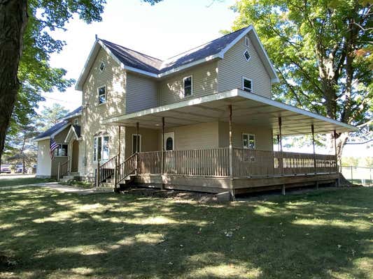 8458 SAINT CLAIR RD, LAINGSBURG, MI 48848 - Image 1