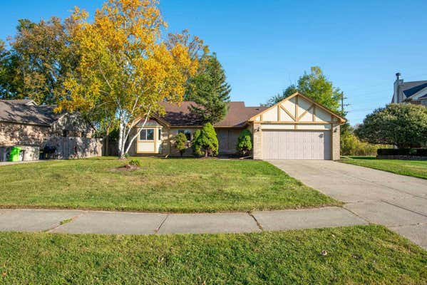 47582 RAMBLEWOOD DR, CHESTERFIELD, MI 48051 - Image 1