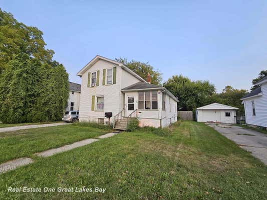 422 N WOODBRIDGE ST, SAGINAW, MI 48602 - Image 1