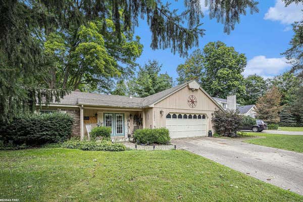 11501 RHODE DR, SHELBY TOWNSHIP, MI 48317 - Image 1