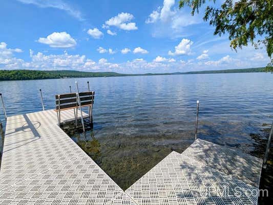 197 YOUNGS LN, CRYSTAL FALLS, MI 49920 - Image 1