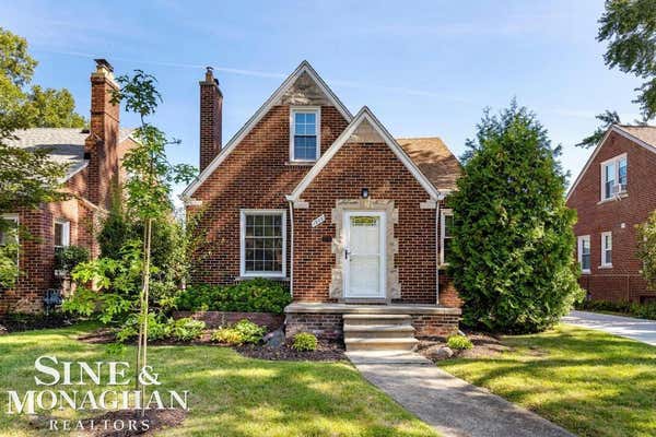 1836 STANHOPE ST, GROSSE POINTE WOODS, MI 48236 - Image 1