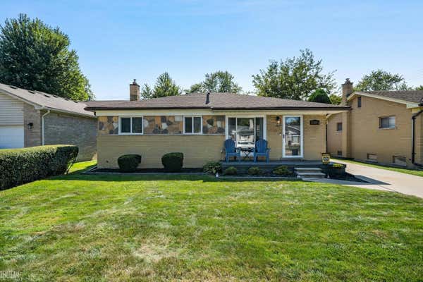 23806 LAKEWOOD ST, SAINT CLAIR SHORES, MI 48082 - Image 1