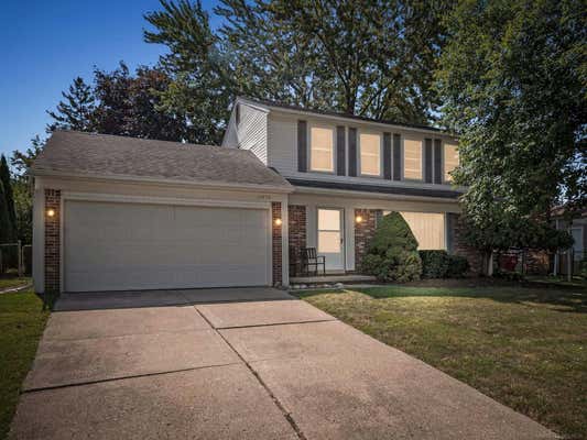 15874 SIGWALT DR, CLINTON TOWNSHIP, MI 48038 - Image 1