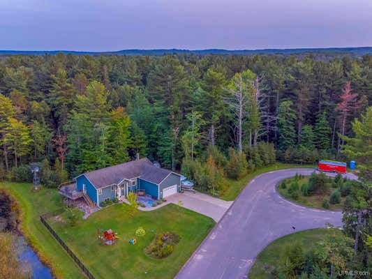 105 WINDMILL LANE RD, MARQUETTE, MI 49855 - Image 1