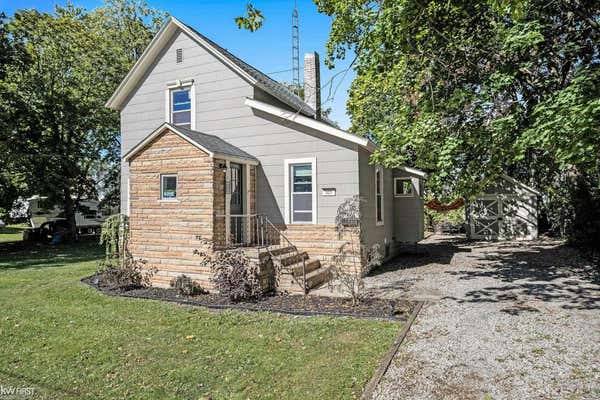 103 E JOHN ST, DURAND, MI 48429 - Image 1