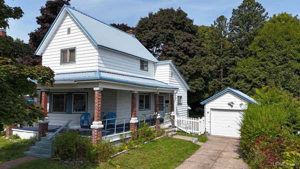 322 JACKSON ST, MARQUETTE, MI 49855 - Image 1