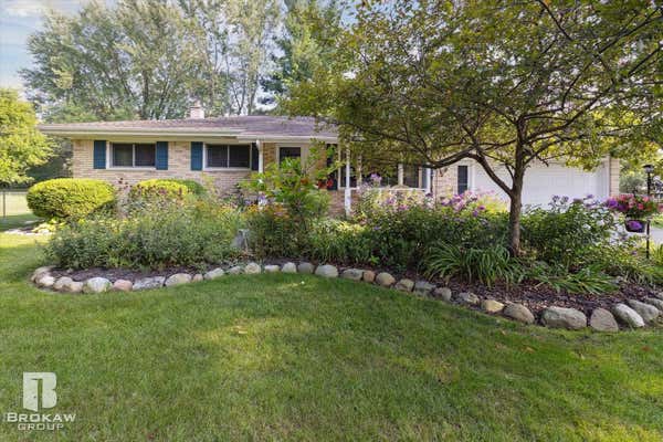 4440 N HILLCREST CIR, FLINT, MI 48506 - Image 1