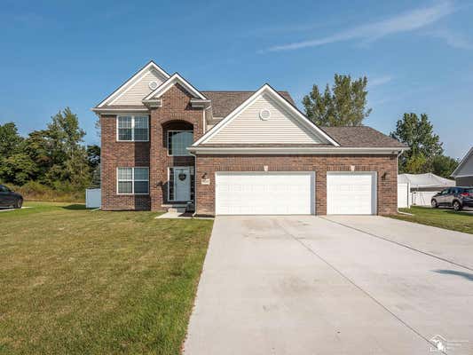 26547 CELTIC DR, FLAT ROCK, MI 48134 - Image 1