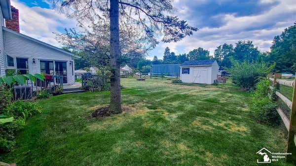 1727 STONEYBROOK LN, TEMPERANCE, MI 48182, photo 4 of 38