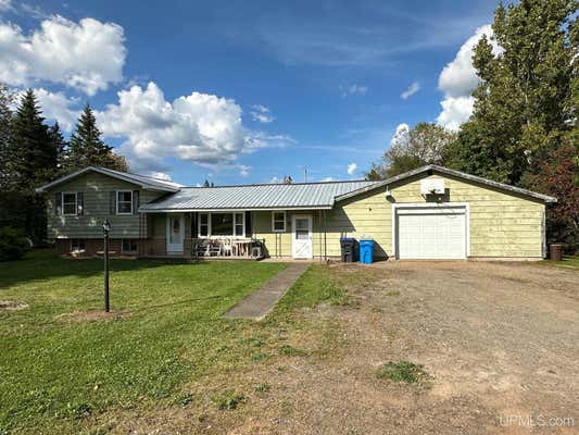 327 W LAKE ST, MICHIGAMME, MI 49861 - Image 1