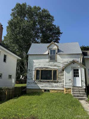 917 W MUNISING AVE, MUNISING, MI 49862 - Image 1