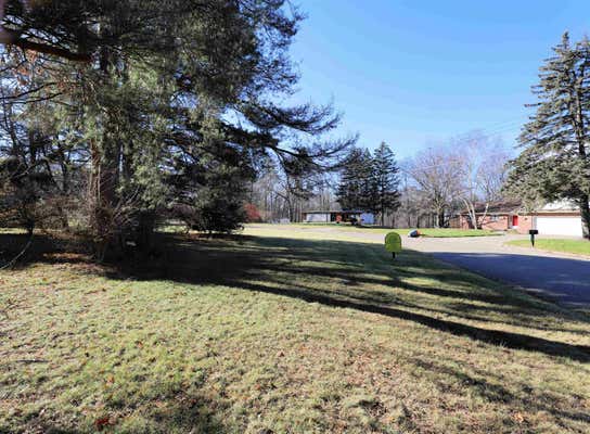 CROOKED LIMB COURT, FLUSHING, MI 48433, photo 3 of 6