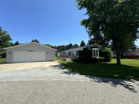 5383 SPRUCE DR, CROSWELL, MI 48422 - Image 1