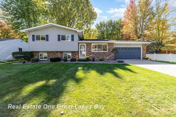 3818 JIM DR, BRIDGEPORT, MI 48722 - Image 1