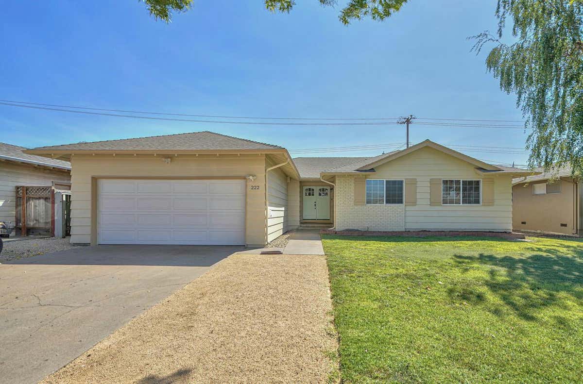 222 LA MESA DR, SALINAS, CA 93901, photo 1 of 34