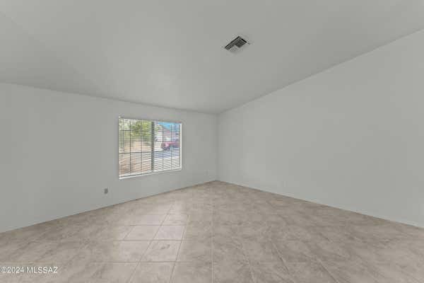 9700 N HEARTLAND ST, TUCSON, AZ 85742, photo 5 of 41